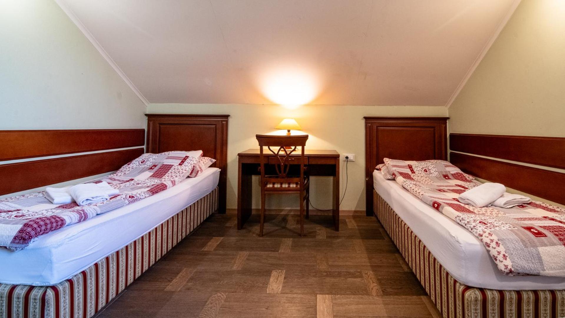 Veganfresh Hotel Medvode Buitenkant foto